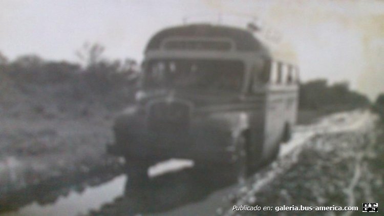 M.A.N. 415 L1 - Cametal
Autor desconocido
Imagen extraída del grupo de facebook Somos de Vera
