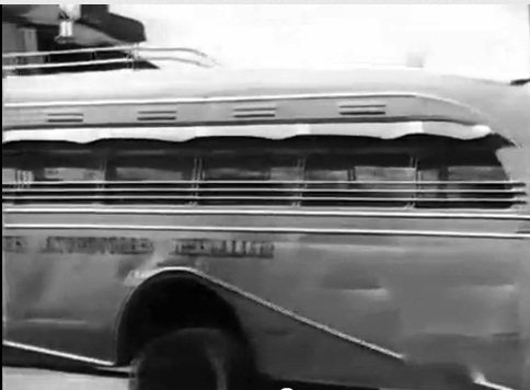 Gnecco - Chevallier
Película Argentina de 1942

http://galeria.bus-america.com/displayimage.php?pos=-22787
http://galeria.bus-america.com/displayimage.php?pos=-22788
http://galeria.bus-america.com/displayimage.php?pos=-22789
http://galeria.bus-america.com/displayimage.php?pos=-22797

