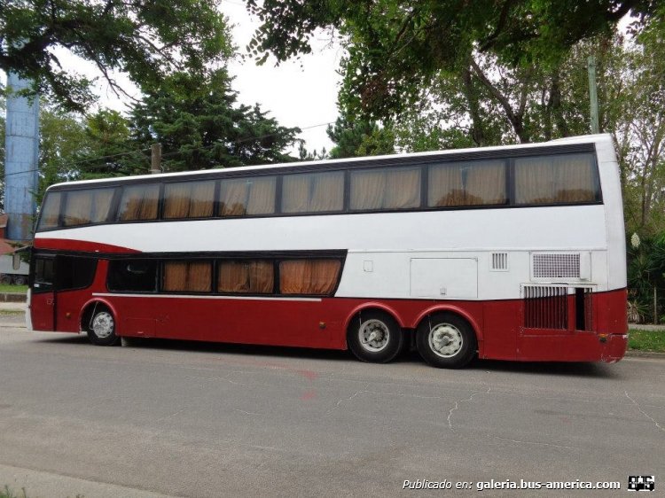 Scania - Troyano - Particular
San Clemente del Tuyú, Febrero 2015
