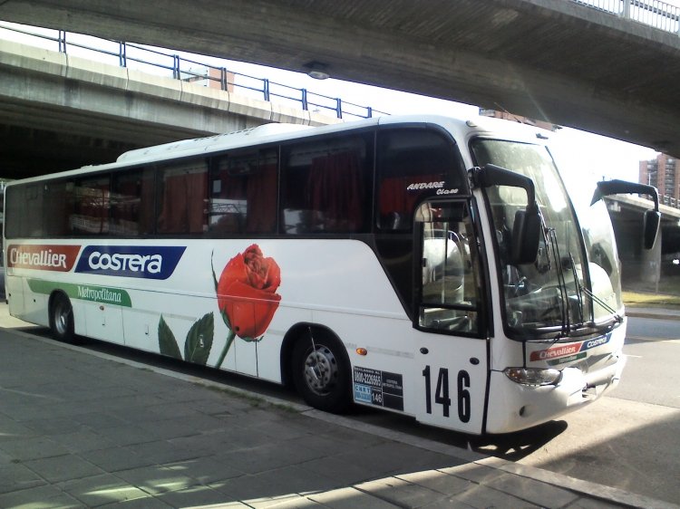 Marcopolo (en Argentina) - Chevallier-Costera Metropolitana
Av. del Libertador y Gral Paz - Unidad retenida en destacamento Policía Federal
