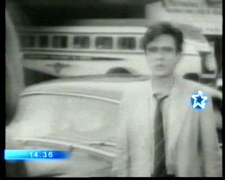 G.M.C. - Parlor Coach - Empresa ABLO y Gral. Urquiza
Fotografía de rescate fílmico (Volver)
Vista de la terminal de las Empresas ABLO y Gral Urquiza, sobre la Av. Caseros, entre Av. Montes de Oca y Hornos en Constitución
Década del 60.
Actor Hector Pellegrini. Gentileza Miguel Silva.
