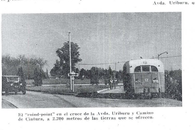 Colectivo sobre Camino de Cintura
Fotografía correspondiente al Archivo Fotográfico del Partido de Esteban Echeverría.
