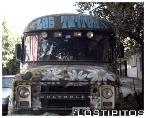 Chevrolet C/60 - Chávez y Moreira Hnos - Particular
C 247364 - UNP 073

Foto tomada del fotolog /lostipitos

http://galeria.bus-america.com/displayimage.php?pid=12016
Palabras clave: Chevrolet