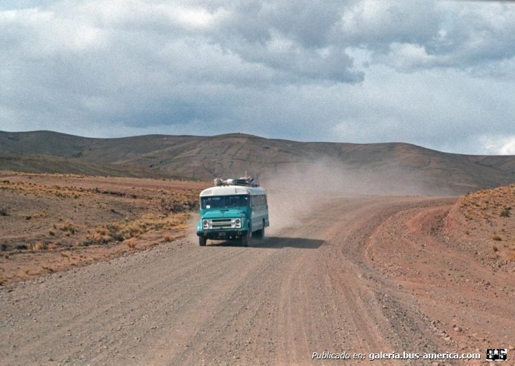 Chevrolet - Superior (en Perú) - ??
Foto del usuario Don, subida a https://picasaweb.google.com
