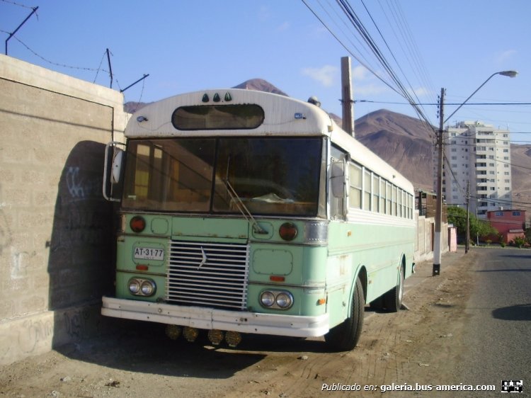 ?? - ??  (en Chile) - Particular
AT 3177
Foto de Juan Agustín Risso Patrón, tomada de www.panoramio.com
Palabras clave: chile