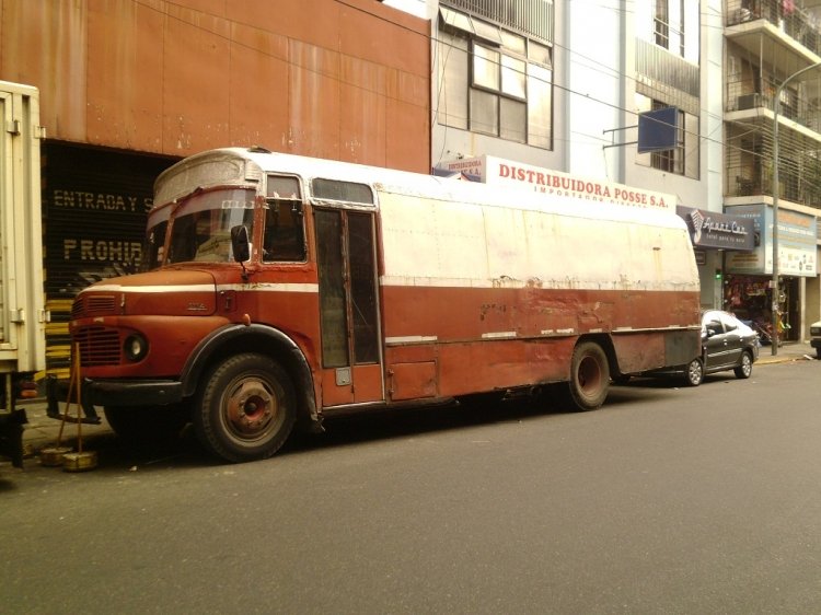 Mercedes-Benz LO 1114 - El Indio - Particular
C 1220401 - UWD 275
Palabras clave: furgón