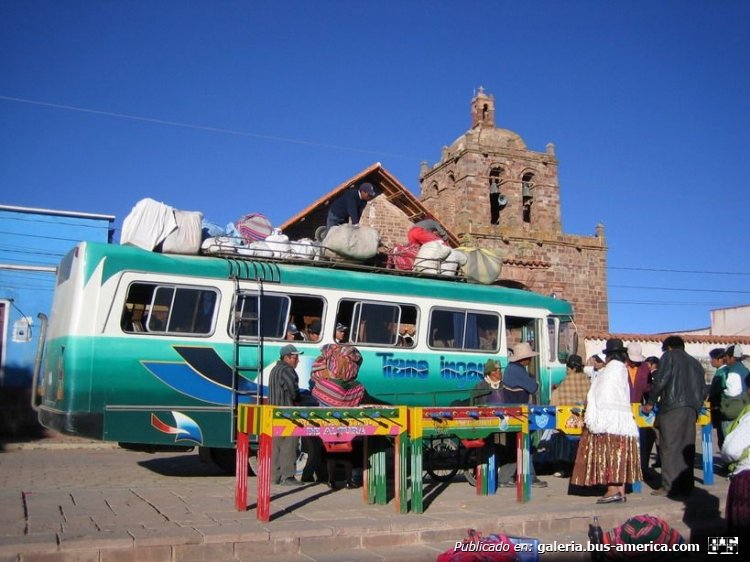 ¿Mercedes-Benz LO 1114? - ¿Camena? ¿El Detalle (en Bolivia) - ¿?
Foto de Loic Vourey
Palabras clave: bolivia