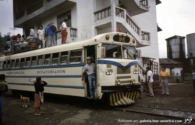 ?? - ?? (en Ecuador) - Ferrocarriles Ecuatorianos
Foto del usuario Franck de picasaweb.google.com
Palabras clave: ecuador