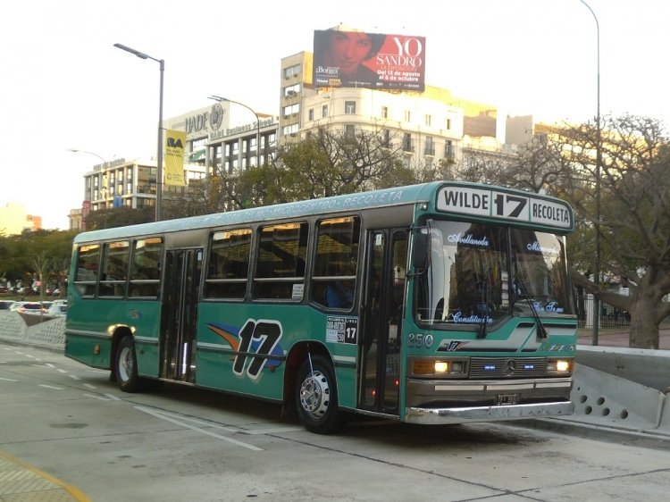 Mercerdes-Benz OH 1621 L - San Juan - Línea 17 S.A.
DFY 869
Línea 17 - Interno 250
Ex coche 69 de la 152.

El último San Juan en circular en Capital.

Photo by Bondiman
