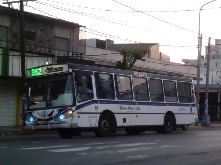 Mercerdes-Benz OF 1418 - Bi-Met - Nuevo Ideal
Línea 382 - Interno 59

Photo by Bondiman
Palabras clave: bimet