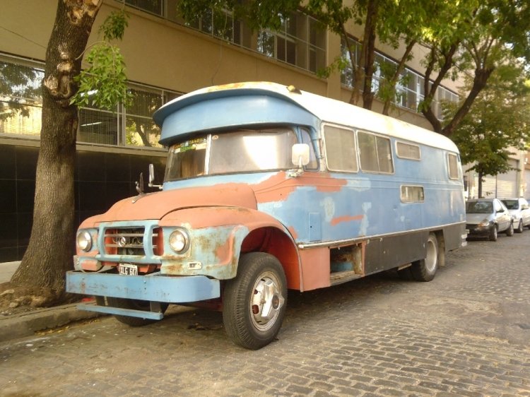 Bedford J6LZ1 - Caseros - Particular
C 715633 - XLG 647  

Photo by Bondiman
Palabras clave: bedford motorhome