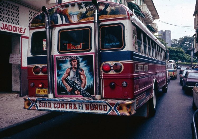 ¿Ford? - Thomas (En Panamá) -  Alberto Mock
8B 764

Foto de Herbert Stocker, tomada de https://picasaweb.google.com
Palabras clave: panama