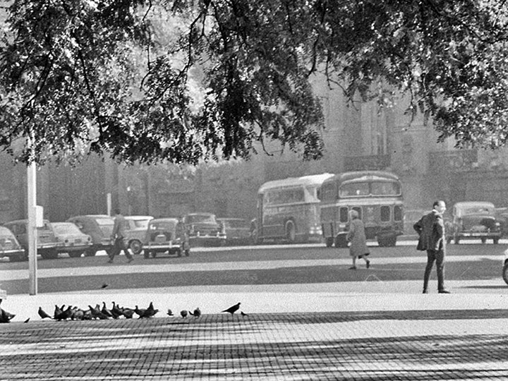 Mercerdes-Benz O 321 H (en Argentina) - Expreso Libertad
Foto de Juan Onetto, tomada de www.flickr.com
