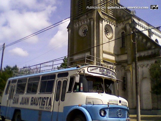 Mercedes-Benz LO 1114 - MOQSA 80/1 - Parroquia San Juan Bautista
Foto tomada de www.rpereznetonline.com.ar 
Palabras clave: moqsa