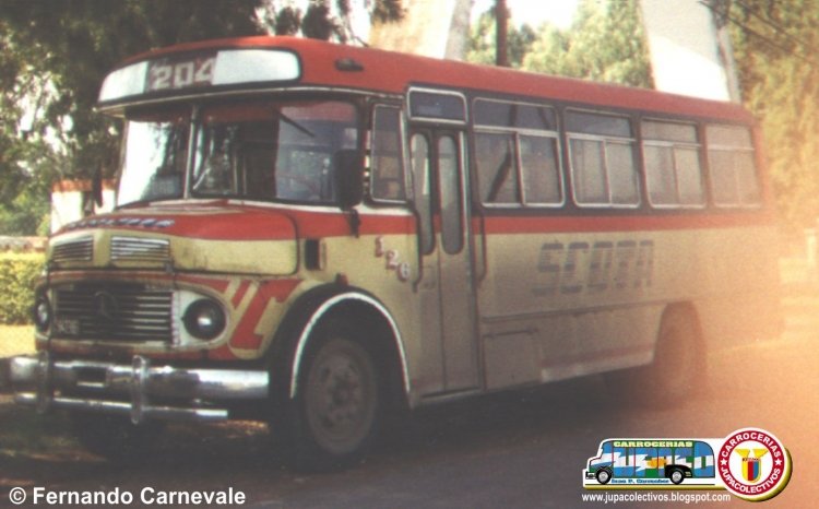 Mercedes-Benz LO 1114 - Supercar - S.C.O.T.A. 
Línea 204 - Interno 126 (ex 23)

Foto: Fernando Carnevale
Extraída de www.jupacolectivos.blogspot.com
