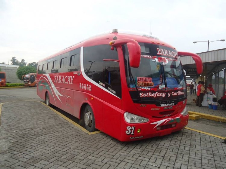 Zaracay 37 Modelo tipo Irizar
Hino Ak 2013- Zaracay 37 Carroceria Modelo tipo Irizar con aire acondicionado. Las nuevas asesinas
Palabras clave: Zaracay 37