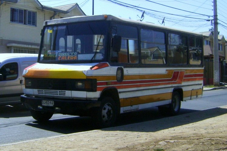 Mercedes-Benz LO 709 -  Vimar - Buses Carolina del Valle
DJ6362
Esta es una de las dos maquinas que se montaron en LO709 , que tenian continuidad de patentes DJ6362-63
