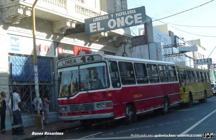 Mercedes-Benz OF 1214 - La Favorita - Línea 14
Línea 14 - Interno 16
Santa Fé - Año 2005
