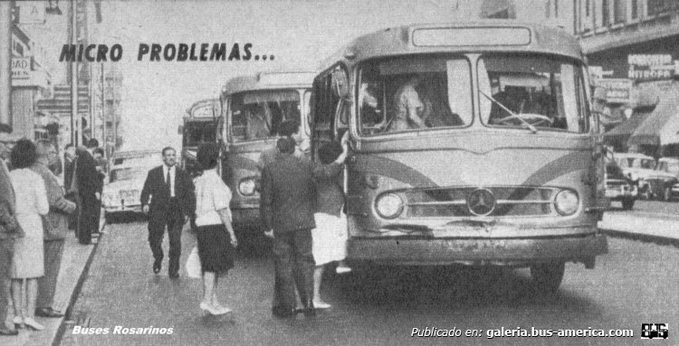 Mercedes-Benz O-321 H (en Argentina) 
Chanchita Porteña 1
Dos Mercedes Benz OHL321 - Fotos extraídas de Revista Parabrisas, años 60 -

http://galeria.bus-america.com/displayimage.php?pid=33740
