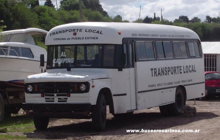 Dodge DP-600 - Alcorta - Municipalidad de Esther 
http://galeria.bus-america.com/displayimage.php?pid=29365
