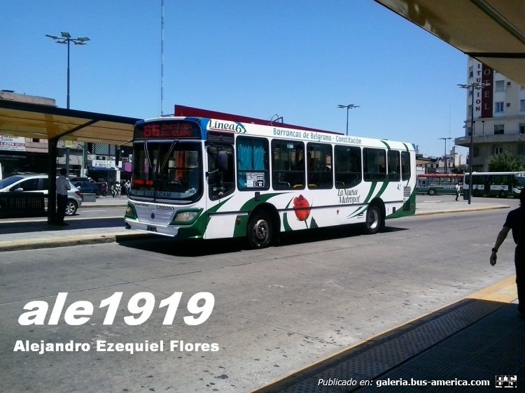 Mercedes-Benz OH 1315 L - Italbus - La Nueva Metropol
Línea 65 - Interno 47
En Constitución
Palabras clave: linea65 metropol italbus_1315 constitucion