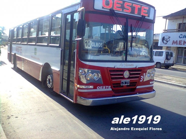 Mercedes-Benz OF 1722 - La Favorita - Oeste
LZN 376
Línea 504 - Interno 31
En Olmos
Palabras clave: linea_oeste nueve_de_julio la_favorita_1418 olmos