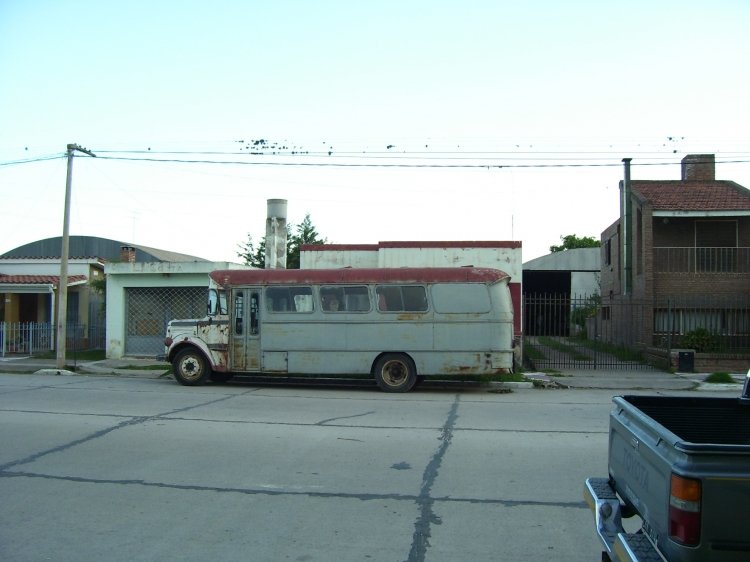 Mercedes-Benz LO 911 - SICA
X.154379 - XAO 001

http://galeria.bus-america.com/displayimage.php?pid=32883
