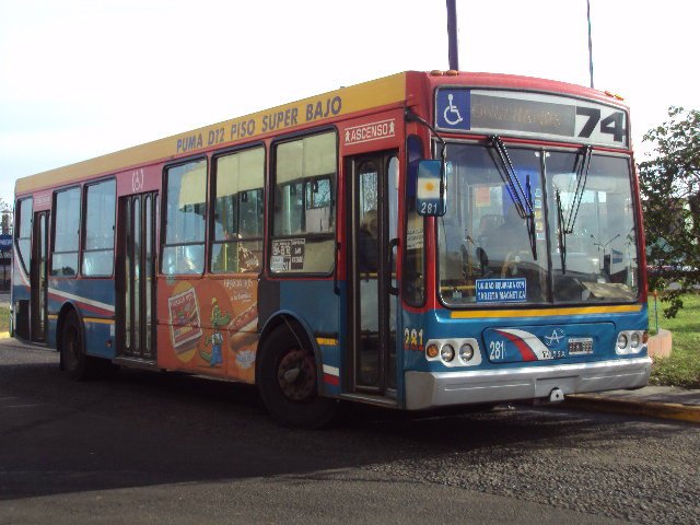 T.A.T.S.A. - Puma D 12 - Empresa San Vicente
Línea 74 - Interno 281
Palabras clave: linea 74 empresa san vicente 