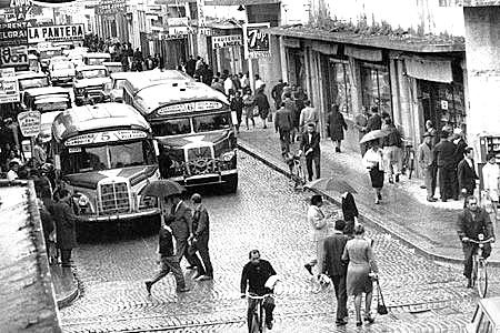 Mercedes-Benz L 312 - El Detalle - Línea 5
[url=https://bus-america.com/galeria/displayimage.php?pid=56106]https://bus-america.com/galeria/displayimage.php?pid=56106[/url]

Tucumán
(Datos de izquierda a derecha)

Fotografía: ¿La Gaceta de Tucumán?
