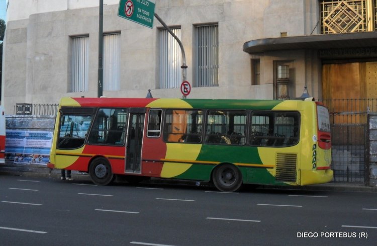 Mercedes-Benz OH 1115 L - Metalpar
EX EXPRESO QUILMES 
Palabras clave: METALPAR