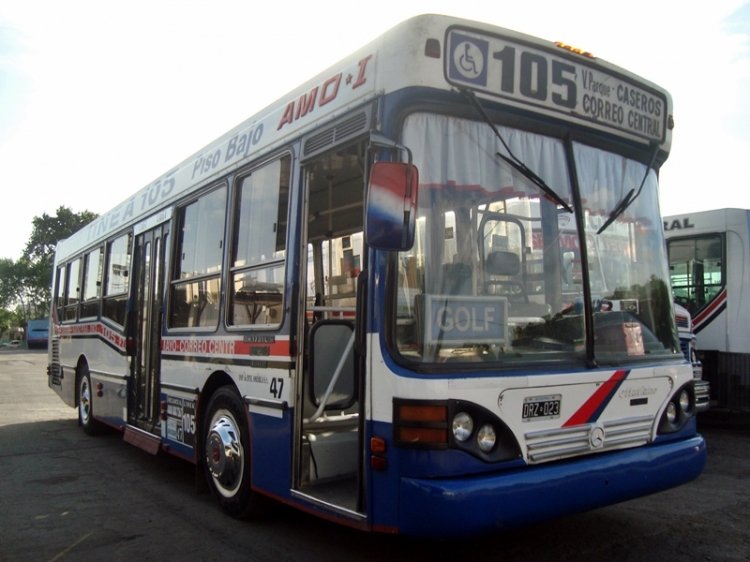 Mercedes-Benz OH 1721 L - Ottaviano - Transportes América
DRZ 023
Línea 105 - Interno 47
Palabras clave: Ottaviano