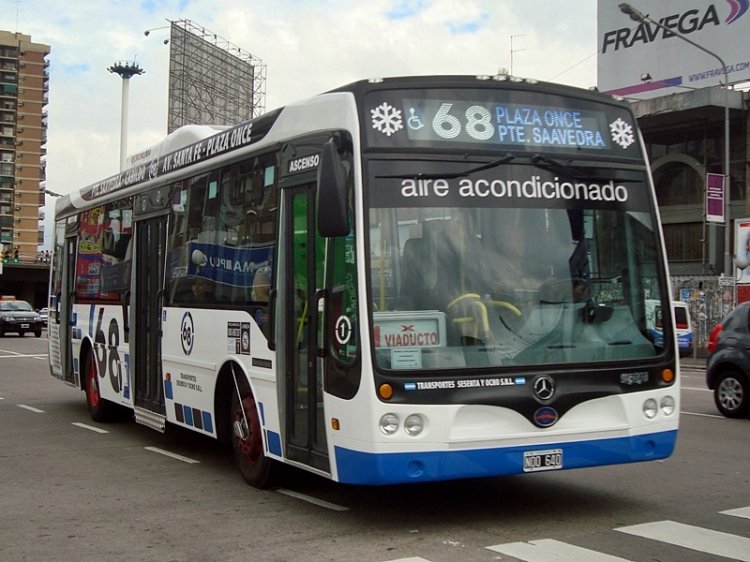 Mercedes-Benz OH 1618 L SB - Nuovobus Menghi PH 0037 - T. Sesenta y Ocho
NOO 640
[url=https://bus-america.com/galeria/displayimage.php?pid=66631]https://bus-america.com/galeria/displayimage.php?pid=66631[/url]
[url=https://bus-america.com/galeria/displayimage.php?pid=66632]https://bus-america.com/galeria/displayimage.php?pid=66632[/url]

Línea 68 (Buenos Aires) - Interno 1
Palabras clave: Nuovobus