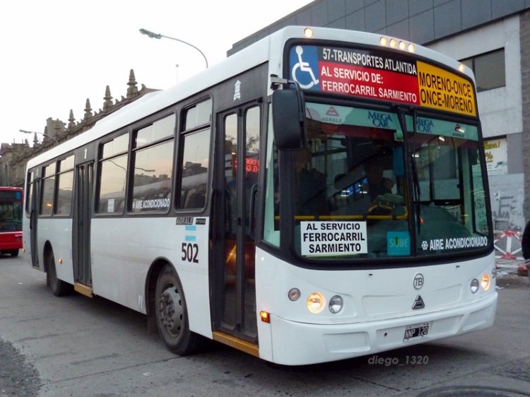 Agrale MT 17 - Todo Bus - Atlantida
NNP 120
Linea 57 - Interno 502

Al servicio de FF.CC. Sarmiento como linea 809.
Palabras clave: Agrale
