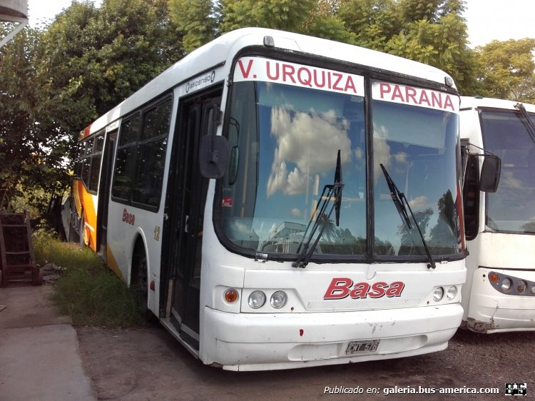 Mercedes-Benz OH1621L - Imeca GTR21 Semi Bajo - Basa / T.I.R.S.A.
CMT576
Desde 0km en T.I.R.S.A. hasta el año 2009 que fue llevado a Paraná junto a varias unidades para quedar en Basa.
Es la mejor combinación entre urbano e interurbano, de 0km, si mal no recuerdo tenía un elevador para silla de ruedas.
Este coche circuló para Basa en la linea Paraná - Villa Urquiza hasta 2014 que perdió esta linea. Luego su utilizó para servicios especiales y traslado de personal.
Foto 1 (Exterior): Foto actual
Foto 2 (Exterior): [url=https://bus-america.com/galeria/displayimage.php?pid=49521]https://bus-america.com/galeria/displayimage.php?pid=49521[/url]
Foto 3 (Exterior): [url=https://bus-america.com/galeria/displayimage.php?pid=49527]https://bus-america.com/galeria/displayimage.php?pid=49527[/url]
Foto 4 (Exterior): [url=https://bus-america.com/galeria/displayimage.php?pid=49522]https://bus-america.com/galeria/displayimage.php?pid=49522[/url]
Foto 5 (Cabina): [url=https://bus-america.com/galeria/displayimage.php?pid=49523]https://bus-america.com/galeria/displayimage.php?pid=49523[/url]
Foto 6 (Interior): [url=https://bus-america.com/galeria/displayimage.php?pid=49528]https://bus-america.com/galeria/displayimage.php?pid=49528[/url]
Foto 7 (Interior): [url=https://bus-america.com/galeria/displayimage.php?pid=49524]https://bus-america.com/galeria/displayimage.php?pid=49524[/url]
Foto 8 (Interior): [url=https://bus-america.com/galeria/displayimage.php?pid=49525]https://bus-america.com/galeria/displayimage.php?pid=49525[/url]
Foto 9 (Motor): [url=https://bus-america.com/galeria/displayimage.php?pid=49529]https://bus-america.com/galeria/displayimage.php?pid=49529[/url]
Foto 10 (Motor): [url=https://bus-america.com/galeria/displayimage.php?pid=49526]https://bus-america.com/galeria/displayimage.php?pid=49526[/url]
Palabras clave: OH1621L Imeca GTR21 basa tirsa T.I.R.S.A. 12