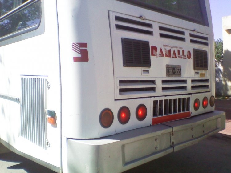 Mercedes-Benz OHL 1320 - Suyai - Ramallo
CBK 955
Ex La Cabaña, línea 242 - Interno 94

http://galeria.bus-america.com/displayimage.php?pid=6715
http://galeria.bus-america.com/displayimage.php?pid=27253
http://galeria.bus-america.com/displayimage.php?pid=29919
http://galeria.bus-america.com/displayimage.php?pid=29920
http://galeria.bus-america.com/displayimage.php?pid=29921
http://galeria.bus-america.com/displayimage.php?pid=29923
Palabras clave: OHL 1420 Suyai Empresa De Colectivos Ramallo S.R.L. coche 5 EX LA CABAÑA