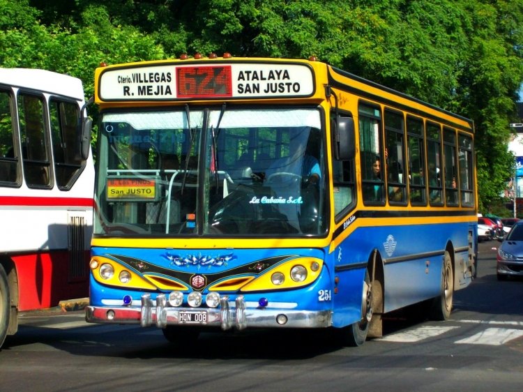 Mercedes-Benz OH 1518 - Bi-Met - La Cabaña
HQN 008
Línea 624 - Interno 254
