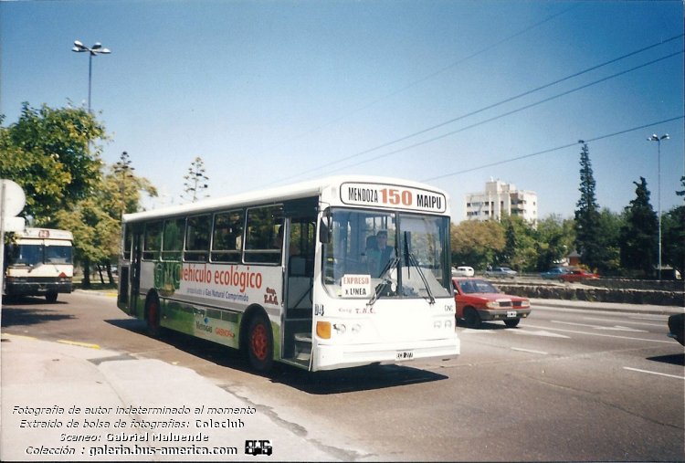 El Detalle OA 101 - Coop. TAC
ECD 277

Línea 150 (Mendoza), interno 04

Fotógrafo: Marcelo Scévola
Extraído de bolsa de fotografías del Coleclub
Scaneo: Gabriel Maluende
Colección: www.bus-america.com 

