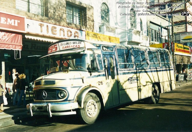 Mercedes-Benz LO 1114 - Ottaviano 10/85 - M.O.O'Higgins
Línea 295 (Prov.Buenos Aires), interno 26

Fotógrafo: desconocido al momento
Extraído de bolsa de fotografías del Coleclub
Scaneo: Gabriel Maluende
Colección: www.bus-america.com
