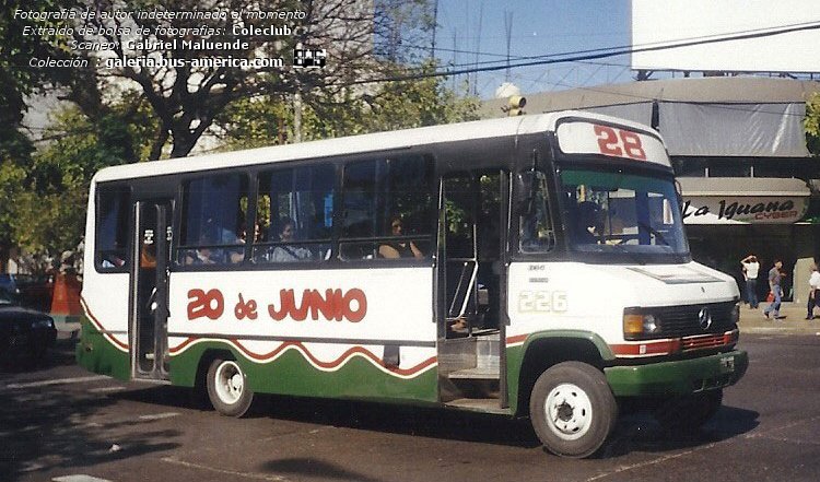 Mercedes-Benz LO 814 - Galicia Chaval - 20 de Junio
Línea 28 (San Juan), interno 226

Fotógrafo: desconocido al momento
Extraído de bolsa de fotografías del Coleclub
Scaneo: Gabriel Maluende
Colección: www.bus-america.com

