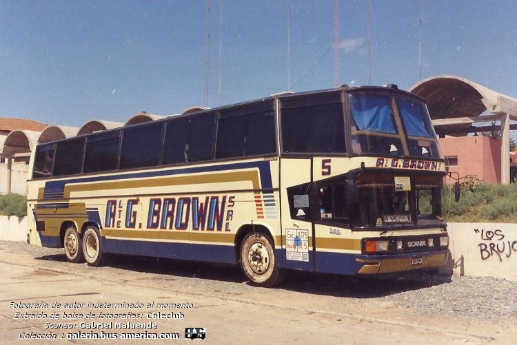 Scania K 112 - J.Troyano Funke 2001 Piso y Medio - Alte.G.Brown
S.535725

Alte. G. Brown, interno 5
Habilitación Excurisones 1775 (Prov. Buenos Aires)

Fotógrafo: desconocido
Scaneo: Gabriel Maluende
Colección: www.bus-america.com
