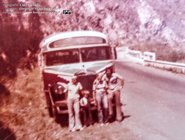 Mercedes-Benz LO 911 - Luna - Transop. Unidos de Merlo
[url=https://bus-america.com/galeria/displayimage.php?pid=68760]https://bus-america.com/galeria/displayimage.php?pid=68760[/url]

TUM (Prov.Buenos Aires), interno 227

Fotografía: Miguel Divahilo
Gestión y gentileza: Christian "Glaychris" Louys
