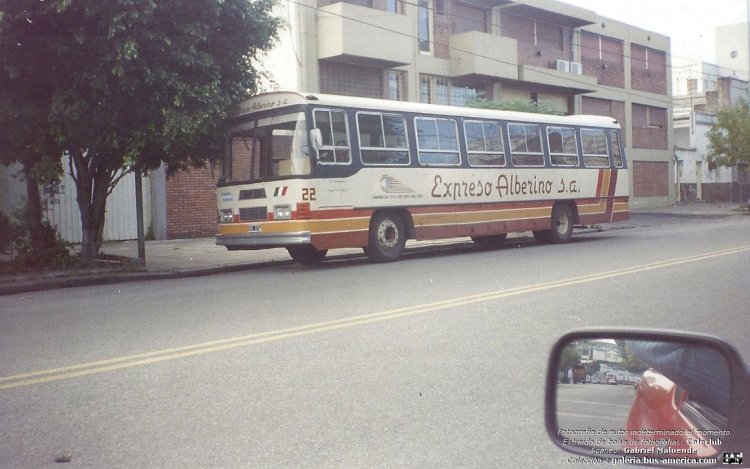 Mercedes-Benz OF 1214 - San Juan - Exp. Alberino
[url=https://bus-america.com/galeria/displayimage.php?pid=28991]https://bus-america.com/galeria/displayimage.php?pid=28991[/url]

Exp. Alberino, interno 22

Fotógrafo: Pablo Olguín
Scaneo: Gabriel Maluende
Colección: www.bus-america.com
