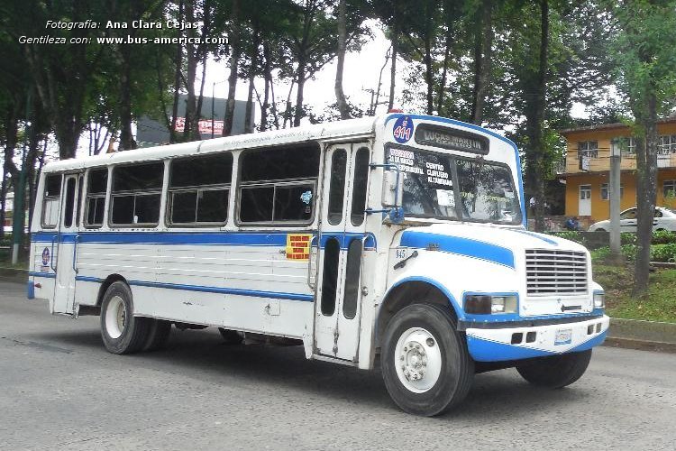 International 4700 - Capre - ATB
Ruta ¿411? ¿45? (Xalapa), unidad 845

Fotografía y gentileza: Ana Clara Cejas
