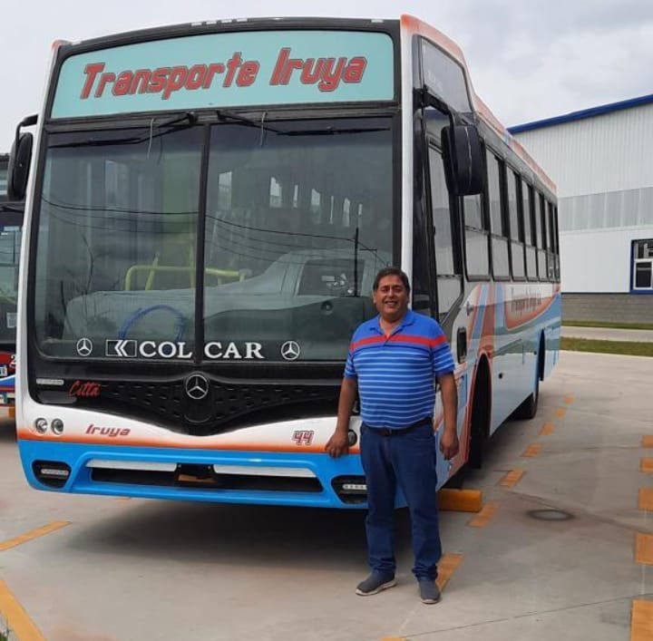 Mercedes-Benz OF 1621 - Nuovobus Cittá PH 71 - Transp. Iruya
(Luego patente AF 663 SV )
[url=https://bus-america.com/galeria/displayimage.php?pid=68754]https://bus-america.com/galeria/displayimage.php?pid=68754[/url]
[url=https://bus-america.com/galeria/displayimage.php?pid=68755]https://bus-america.com/galeria/displayimage.php?pid=68755[/url]
[url=https://bus-america.com/galeria/displayimage.php?pid=68756]https://bus-america.com/galeria/displayimage.php?pid=68756[/url]
[url=https://bus-america.com/galeria/displayimage.php?pid=68757]https://bus-america.com/galeria/displayimage.php?pid=68757[/url]

Transp.Iruya, interno 44

Fotografía: Transporte Iruya
Colección: Lorenzo, vendedor de Colcar
Gentileza: Christian "Glaychris" Louys
