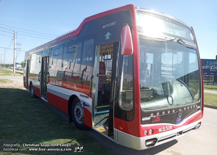Mercedes-Benz OH 1721 L SB - Nuovobus Cittá PH 0069 - M.O.Sur
[url=https://bus-america.com/galeria/displayimage.php?pid=64343]https://bus-america.com/galeria/displayimage.php?pid=64343[/url]

Línea 160 (Buenos Aires)

Fotografía y gentileza: Christian "Glaychris" Louys
