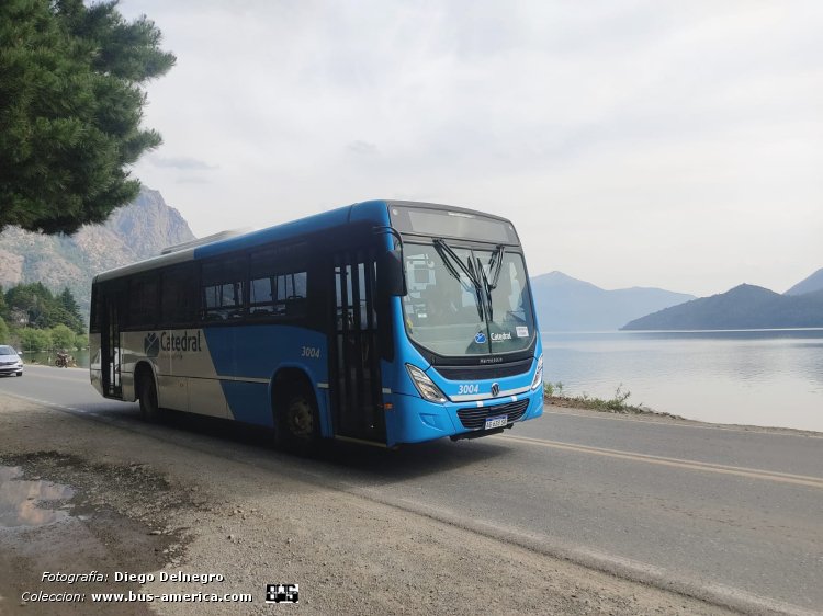 Volkswagen 15.190 OD - Marcopolo New Torino - Catedral
AG 633 SR
[url=https://bus-america.com/galeria/displayimage.php?pid=68028]https://bus-america.com/galeria/displayimage.php?pid=68028[/url]

Catedral (Bariloche), interno 3004

Fotografía y gentileza: Diego Delnegro
