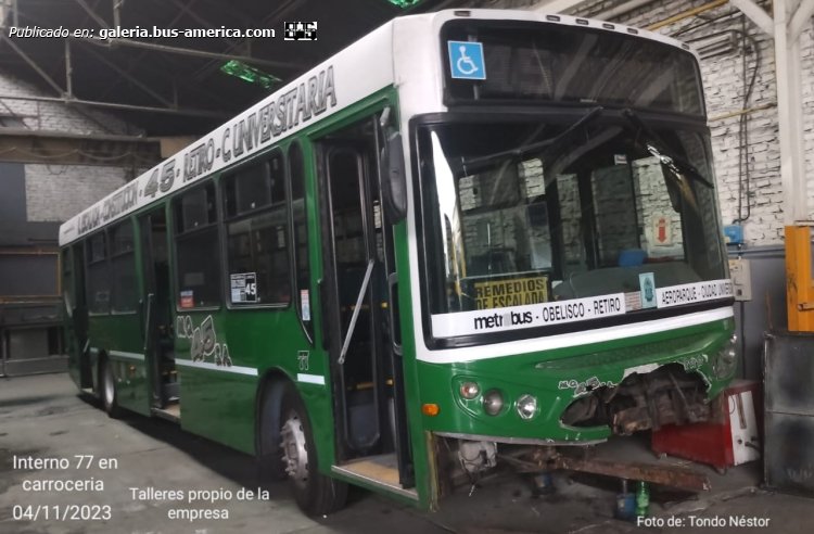Mercedes-Benz OH 1721 L SB - Ugarte Europeo - MO45
Línea 45 (Buenos Aires), interno 77

Fotografía y gentileza: Néstor Tondo
