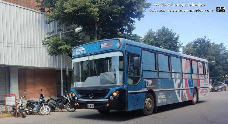 Volkswagen 17.210 OD - Ugarte Americano - TUP , Municipalidad V.Tuerto
EWK 975

Línea 3 (Venado Tuerto), interno 12
Ex SEMTUR (Rosario), interno 62


Fotografía y gentileza: Diego Delnegro
