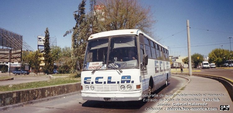 Zanello NM 10.40 - Cayetano Caruso Cosmo 2001 RD - ECLA
¿BLB 228?

Línea 368 (Mendoza), interno 03

Fotógrafo: desconocido al momento
Extraído de bolsa de fotografías del Coleclub
Scaneo: Gabriel Maluende
Colección: www.bus-america.com 
