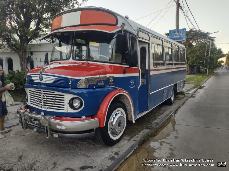 Mercedes-Benz LO 1114 - Crovara
WUV 294 - ex patente C.1033018
[url=https://bus-america.com/galeria/displayimage.php?pid=65753]https://bus-america.com/galeria/displayimage.php?pid=65753[/url]
[url=https://bus-america.com/galeria/displayimage.php?pid=65754]https://bus-america.com/galeria/displayimage.php?pid=65754[/url]
[url=https://bus-america.com/galeria/displayimage.php?pid=65755]https://bus-america.com/galeria/displayimage.php?pid=65755[/url]

Fotografía y gentileza: Christian "Glaychrs" Louys


Un ex COPLA, luego escolar que se encaminaba a ser un 34, está a la venta
